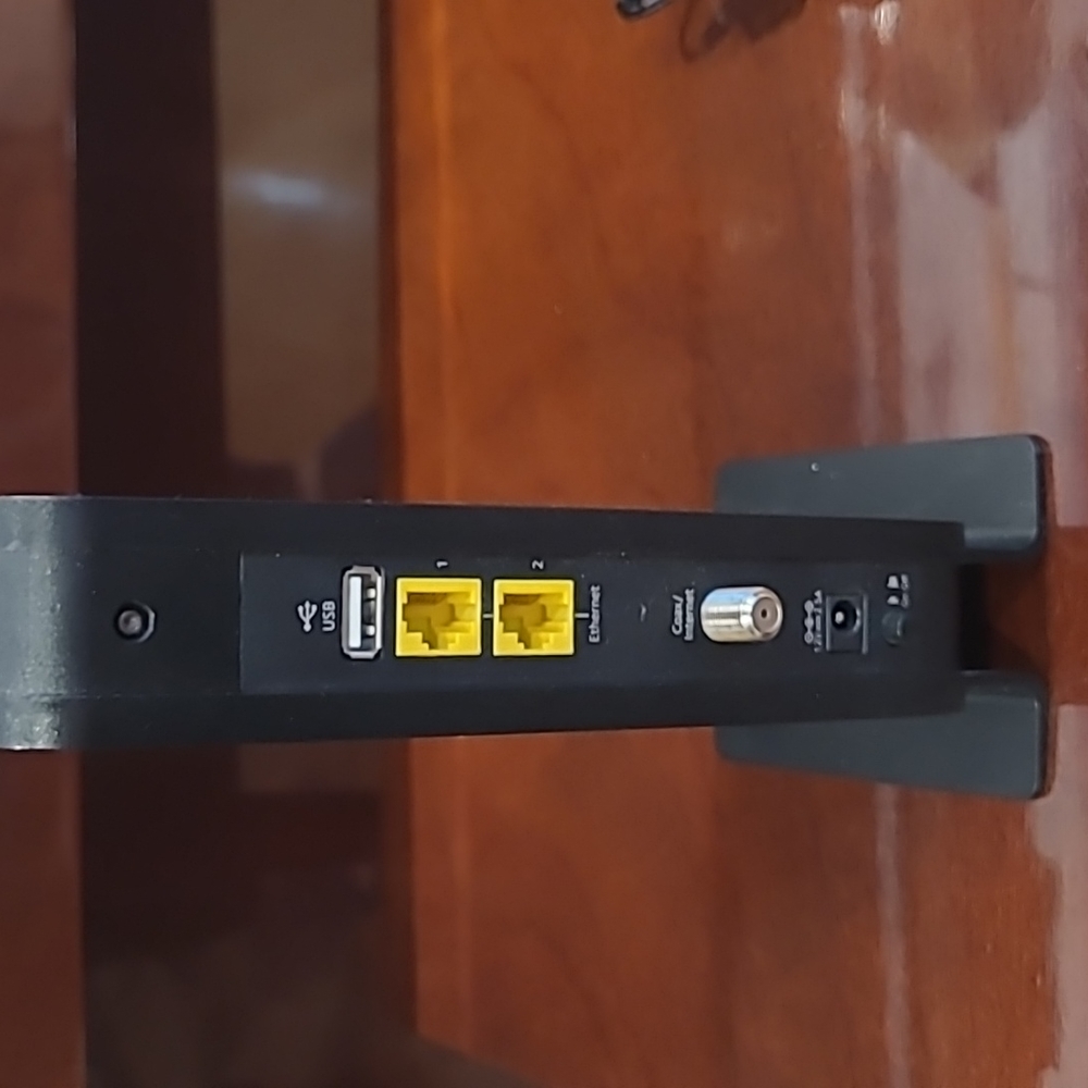 Netgear Modem Router C3700 - Picture 3 of 4